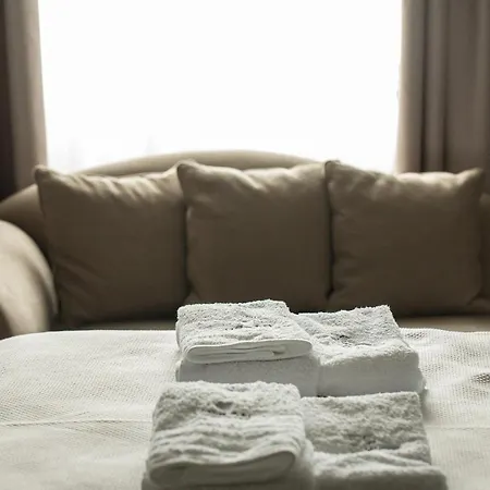 Apartament Urban Living 2 *