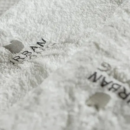 شقة Urban Living 2 *